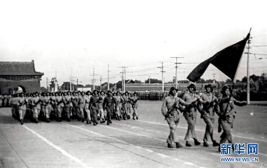 （壯麗70年·奮斗新時代——新中國崢嶸歲月·圖文互動）（4）新中國誕生